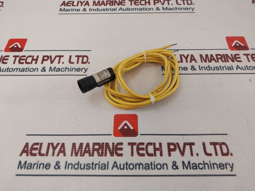 Honeywell C554A 1463 Flame Detector