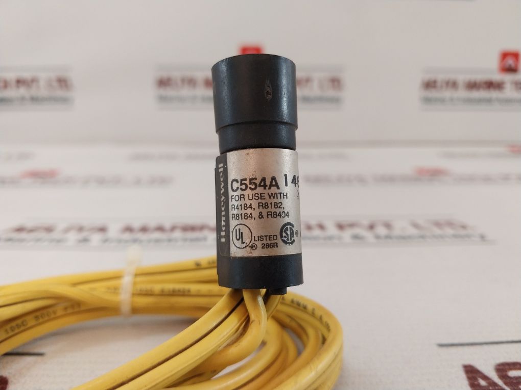 Honeywell C554A 1463 Flame Detector