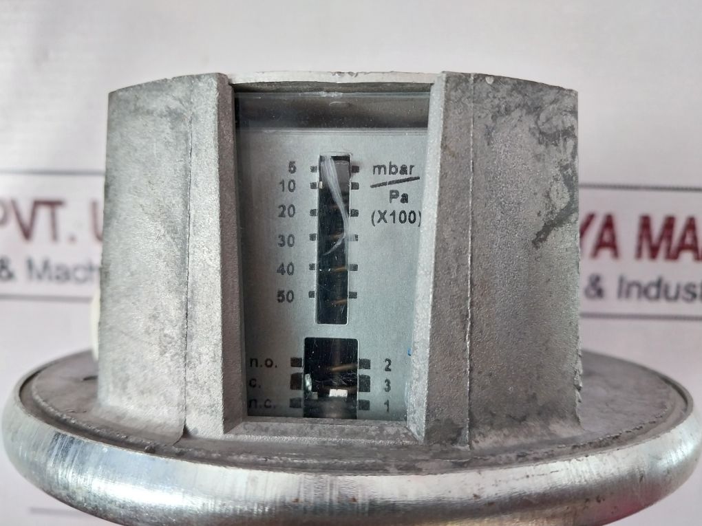 Honeywell C6045D1019 Gas And Air Pressure Switch
