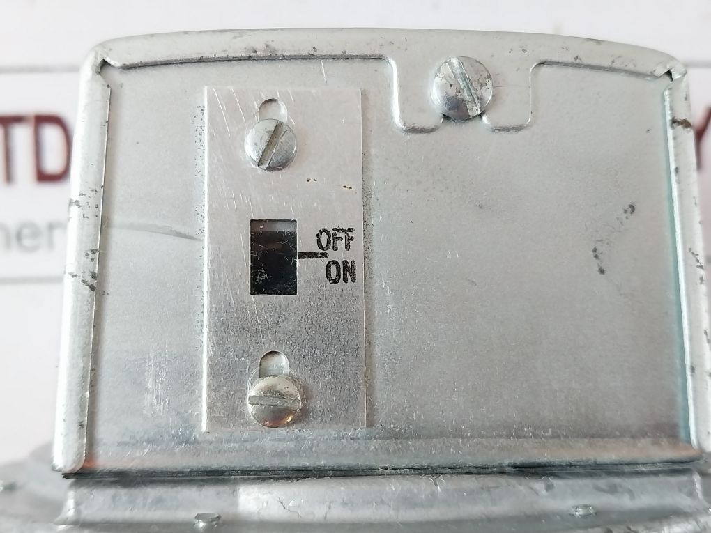 Honeywell C645A 1022 Pressure Switch