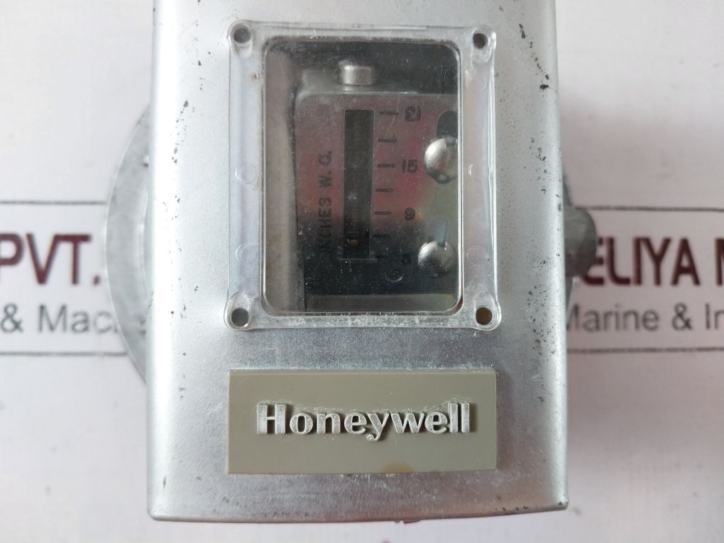 Honeywell C645A 1022 Pressure Switch