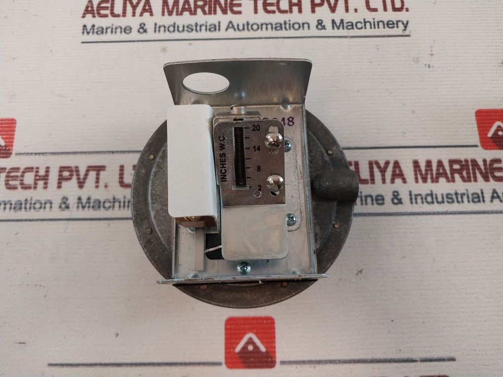 Honeywell C645D 1052 Air Pressure Switch