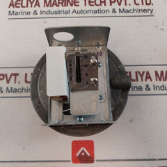Honeywell C645D 1052 Air Pressure Switch