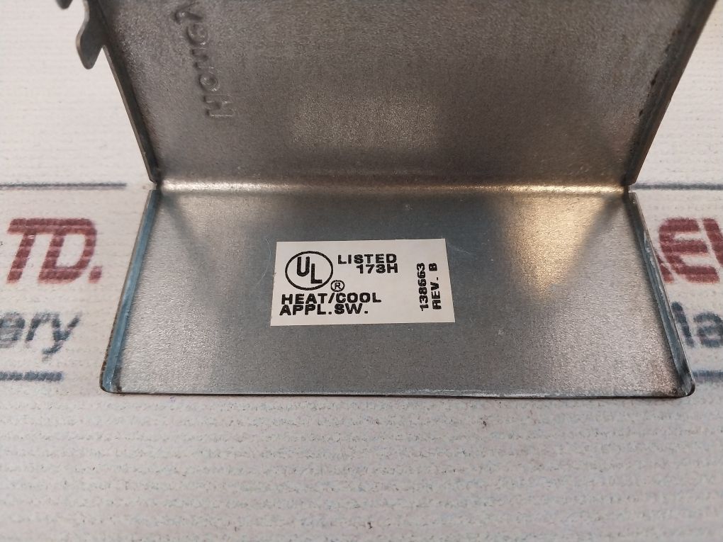 Honeywell C645D 1052 Air Pressure Switch