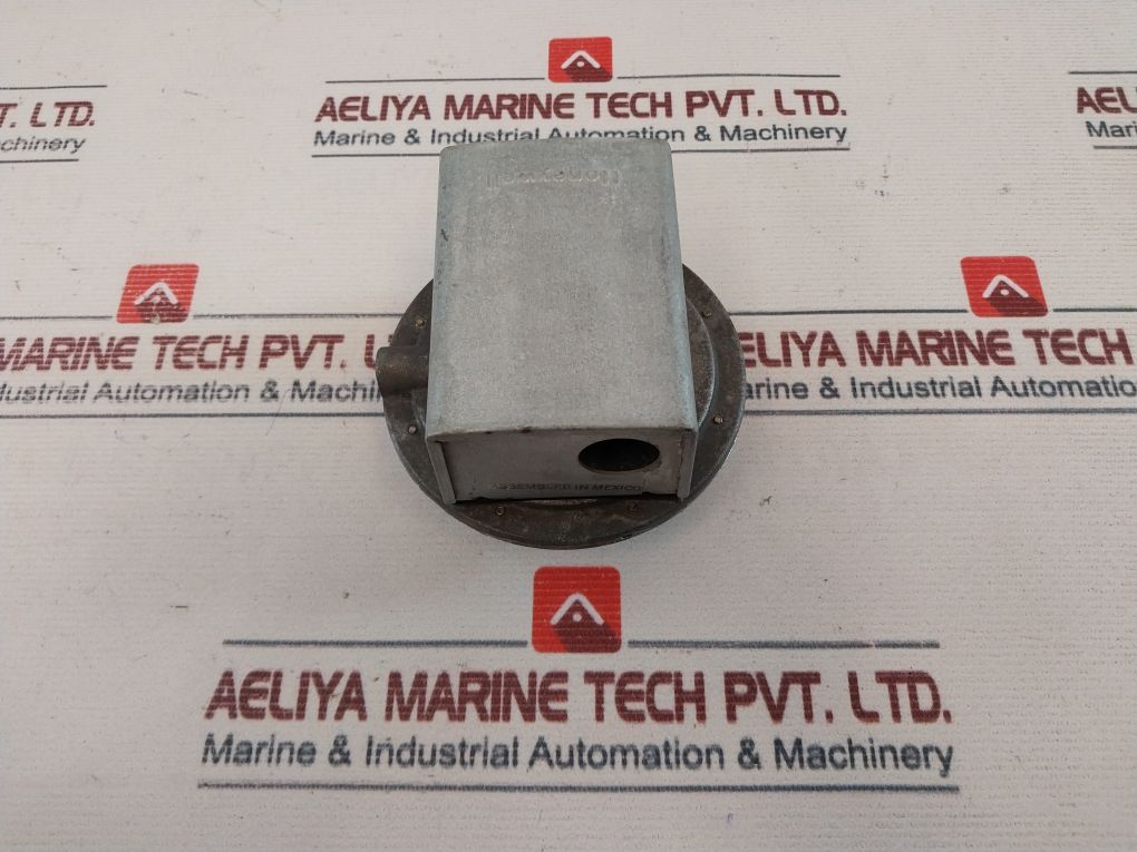 Honeywell C645D 1052 Air Pressure Switch