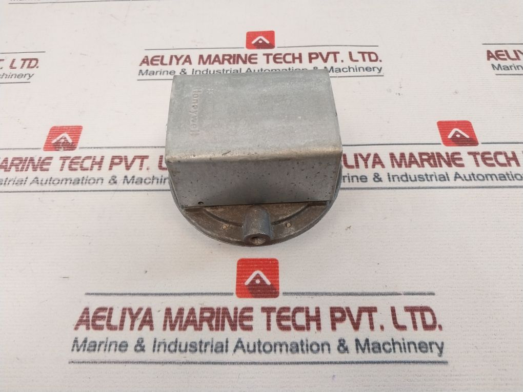 Honeywell C645D 1052 Air Pressure Switch