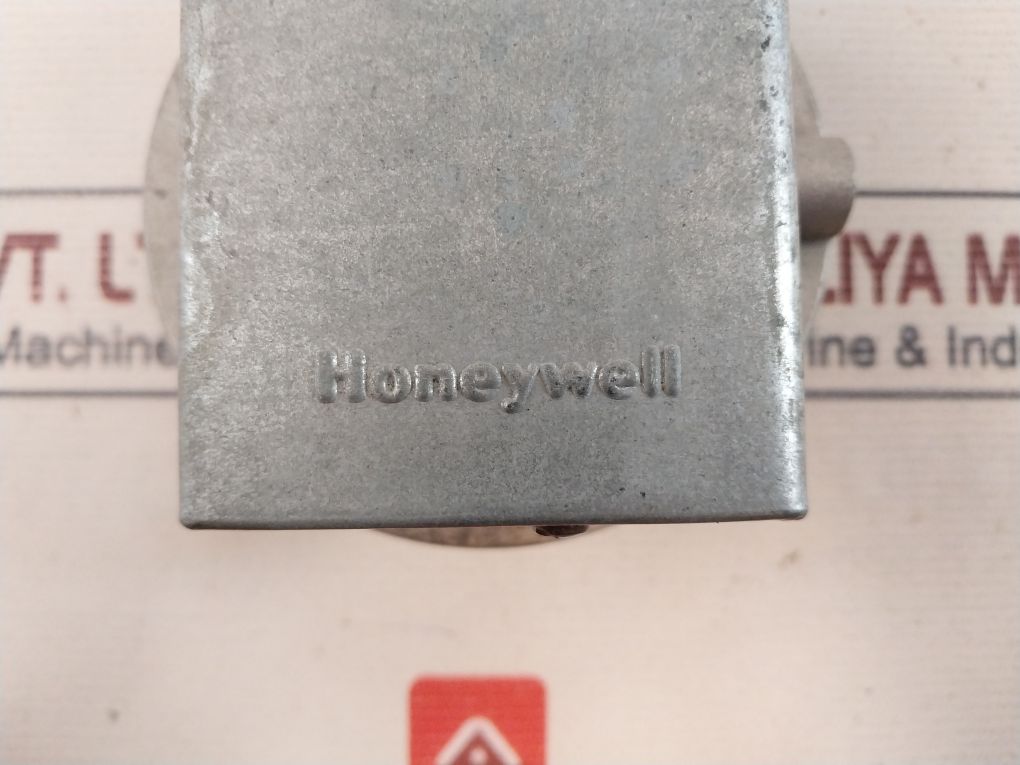 Honeywell C645D Air Pressure Switch