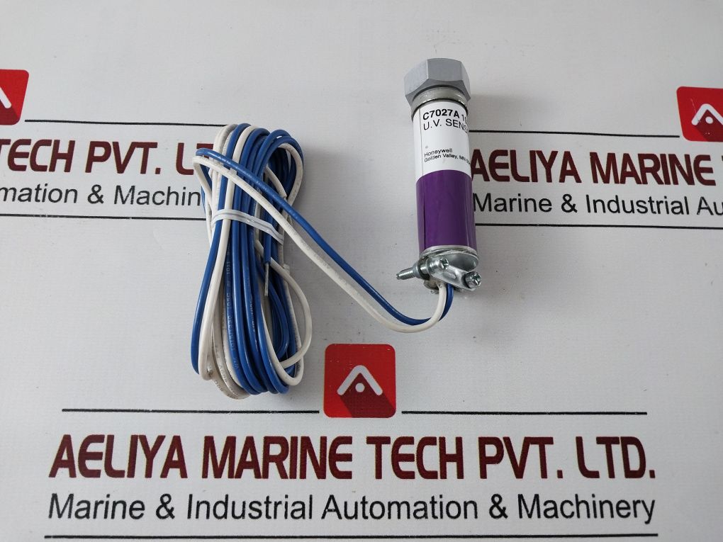 Honeywell C7027A 1023 U.V. Sensor Rev.B
