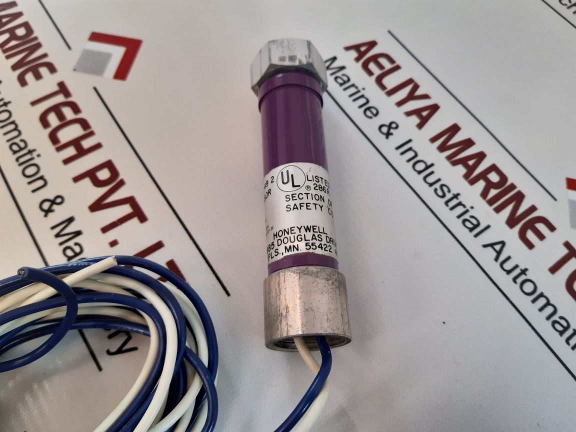 Honeywell C7027A 1049 Mini-peeper U.V. Sensor
