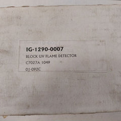Honeywell C7027A 1049 Ultraviolet Flame Detectors