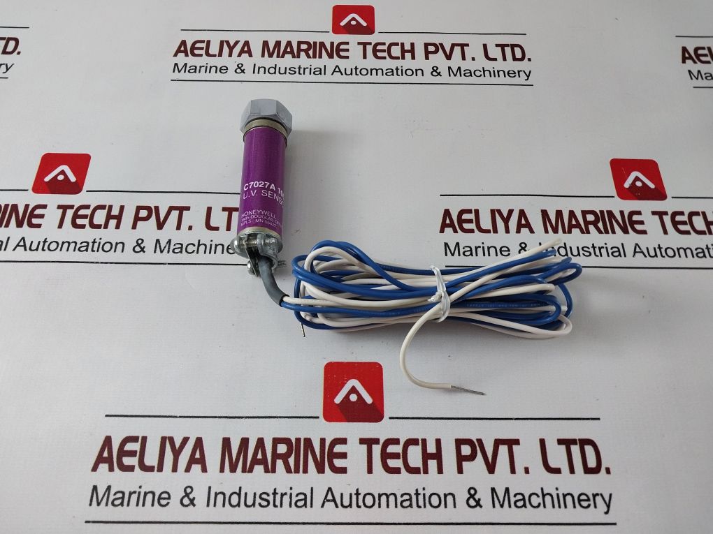 Honeywell C7027A 1056 U.V. Sensor Rev.B
