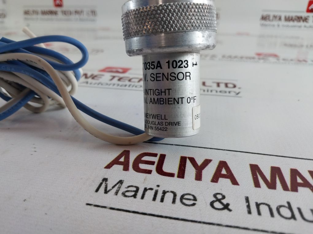 Honeywell C7035A 1023 Ultraviolet Flame Detectors/Sensor