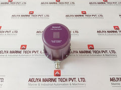 Honeywell C7061 Flame Detector 115-230Vac,50/60Hz