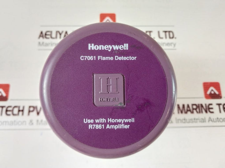 Honeywell C7061 Flame Detector 115-230Vac,50/60Hz