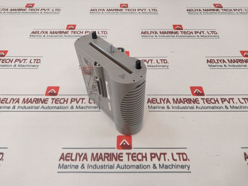 Honeywell Cc-pcf901 Control Firewall Module