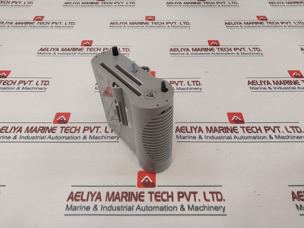 Honeywell Cc-pdob01 Digital Output 24V Module