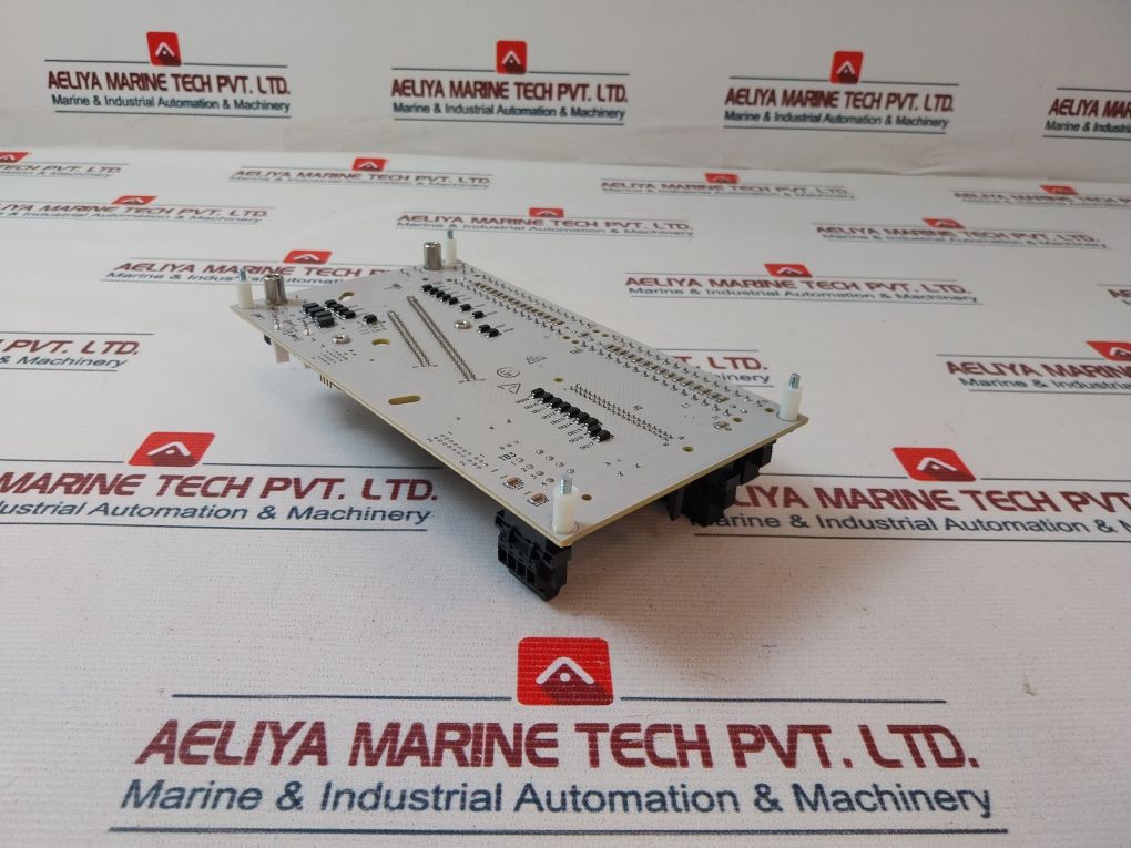 Honeywell Cc-pd0B01 Digital Output Module Rev D1 Cc-td0B01