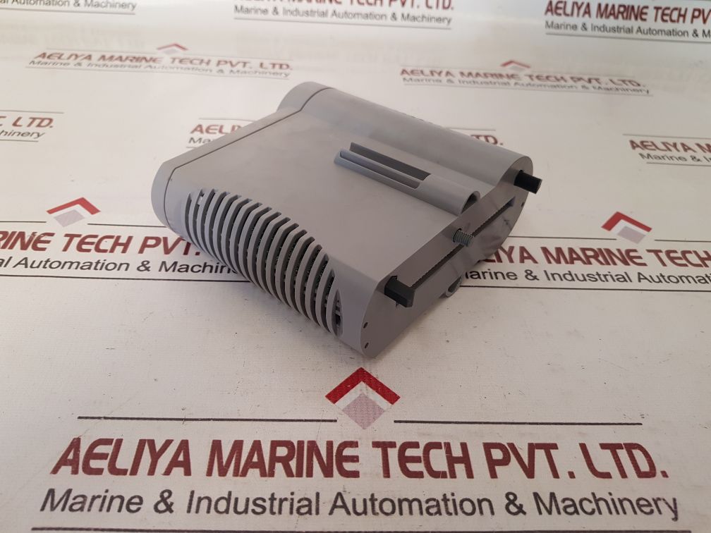 Honeywell Cc-pfb401 Fieldbus Interface Module 51405044-175