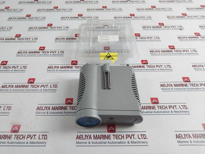 Honeywell Cc-pfb401 Fieldbus Interface Module 51405044-175
