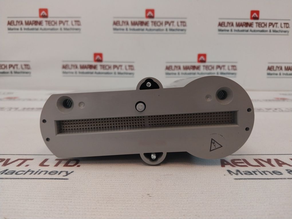 Honeywell Cc-puio31 Universal I/O Module