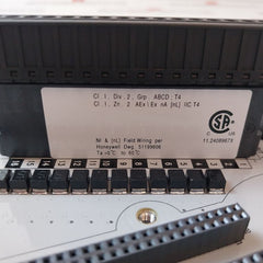 Honeywell Cc-taox11 Output Module Rev: D
