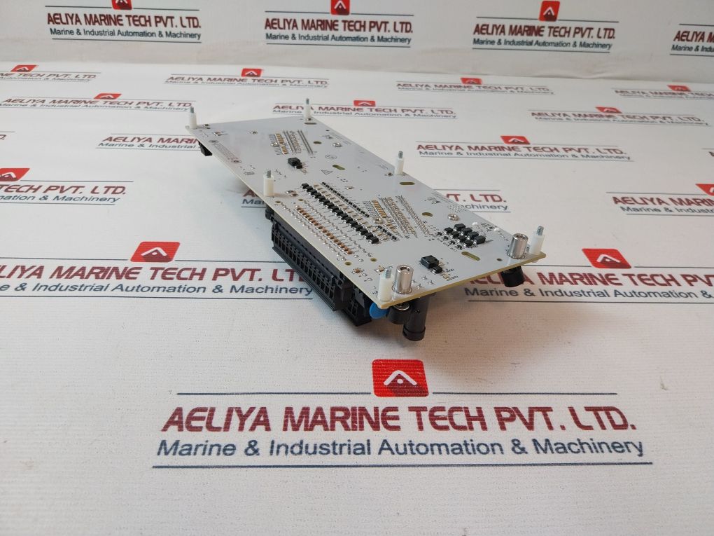 Honeywell Cc-taox11 Output Module Rev: D