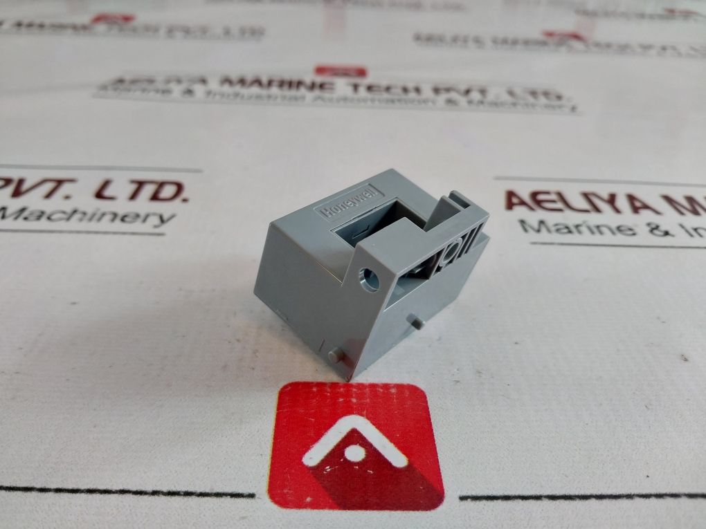 Honeywell Csca0200A000B15B01 Current Sensor