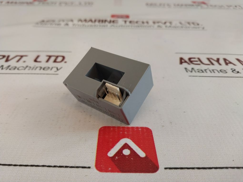Honeywell Csca0200A000B15B01 Current Sensor