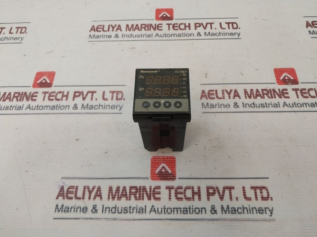 Honeywell Dc1010Cl-302000-e Temperature Controller