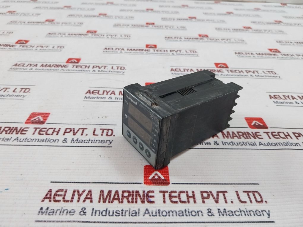 Honeywell Dc1010Ct-10100B-e Digital Temperature Controller 85-265 Vac