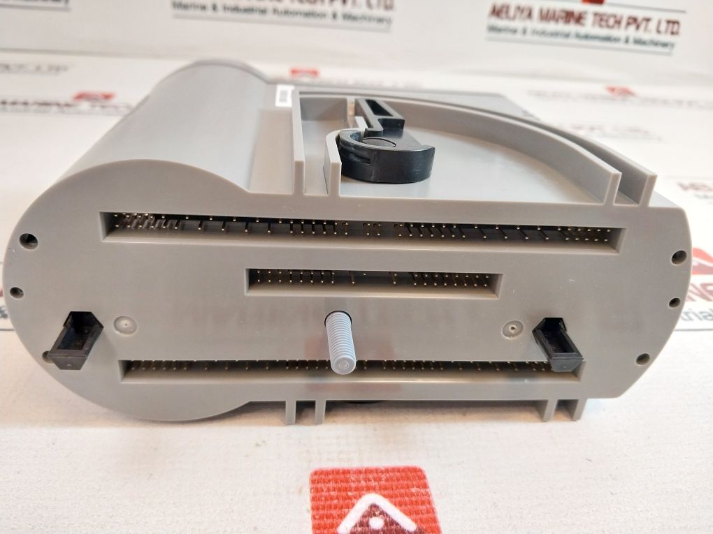 Honeywell Fc-rusio-3224 Remote Universal Safe I/O Module 32 Channels-24Vdc