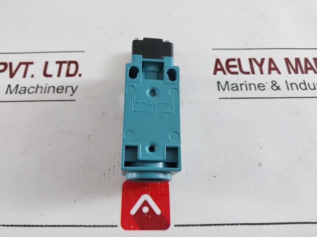 Honeywell Glcb01A2A Limit Switch