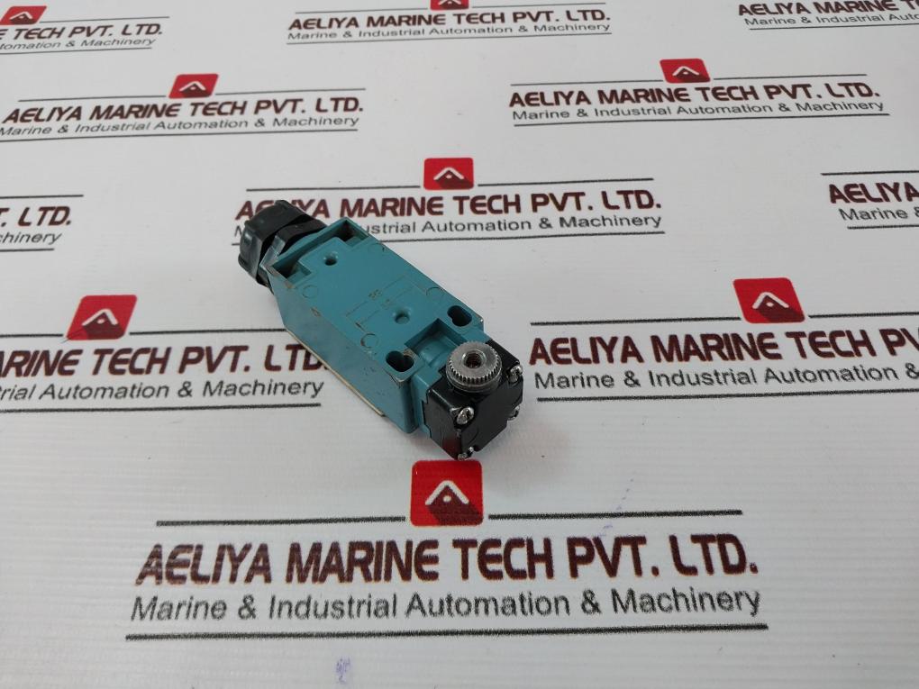 Honeywell Glcb01A2A Limit Switch  