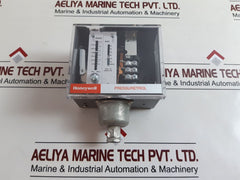 Honeywell L91B 1050 Pressure Controller

