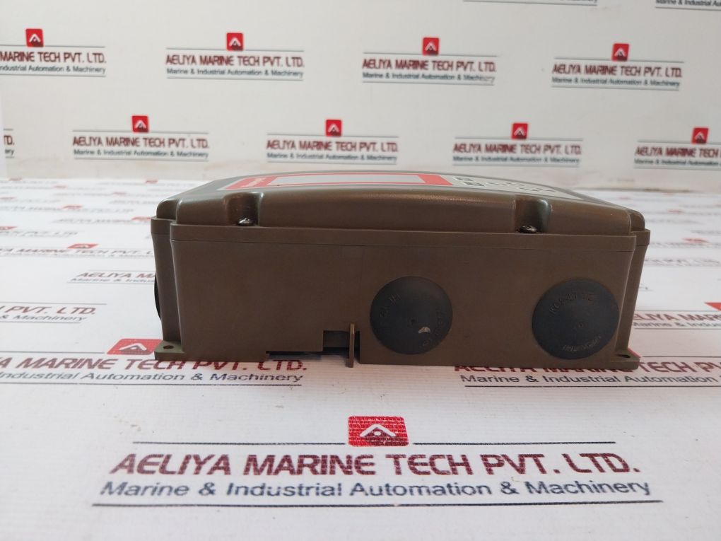 Honeywell Nema 4X Electronic Temperature Controller T775B2024