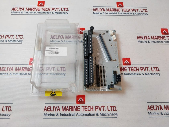 Honeywell Pwa 51307611-176 Do 24V Nr Iota Control Module