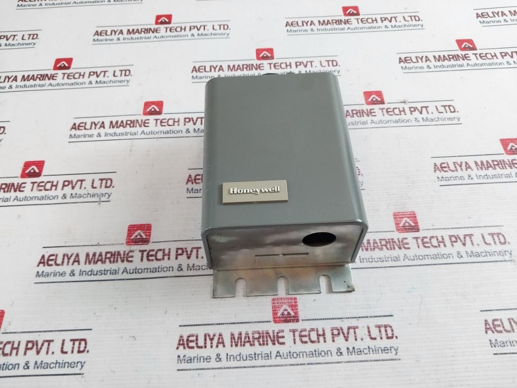 Honeywell Q624A Solid State Spark Generator 120V 60Hz