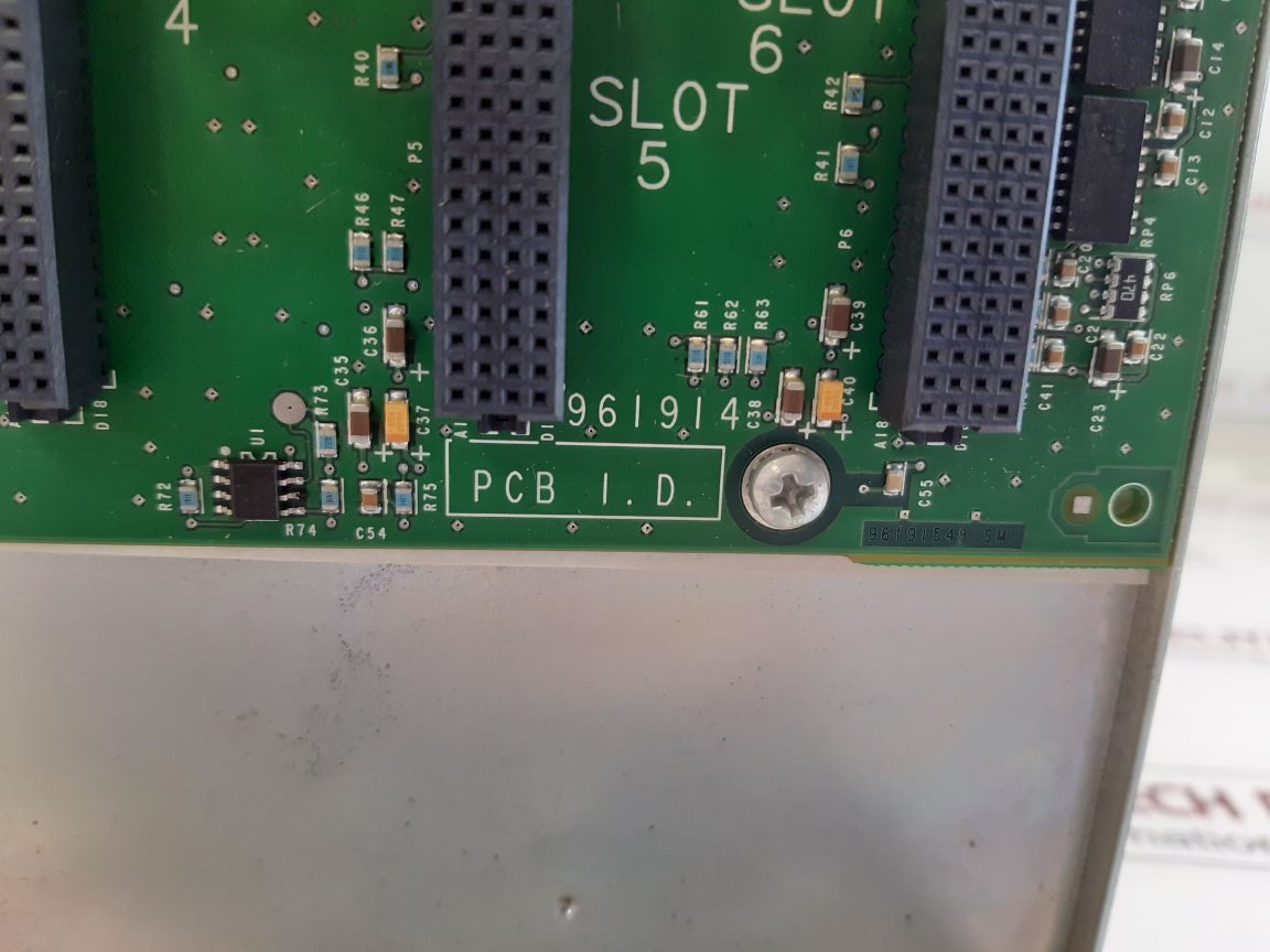 Honeywell S97753402 7-slot Rack Module
