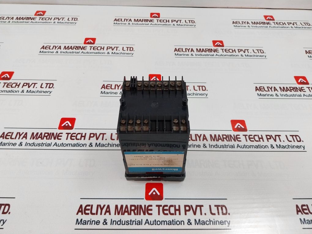 Honeywell Sa93Dgj0405R Pid Controller 50-60 Hz