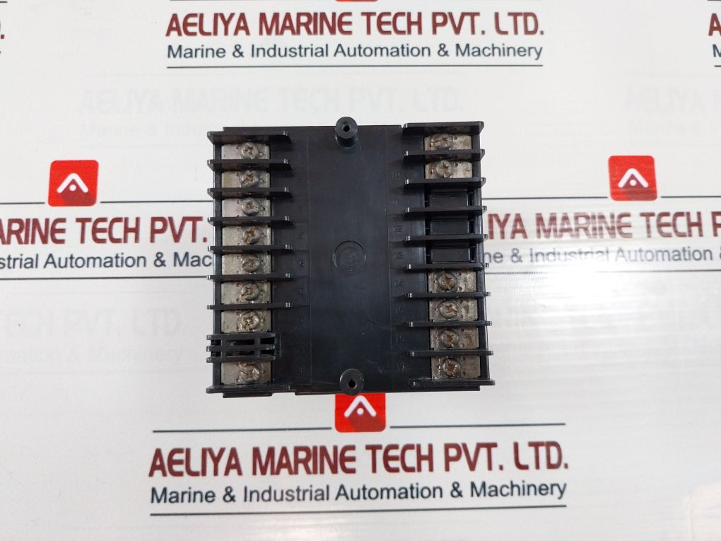 Honeywell Sa93Dgj0405R Pid Controller 50-60 Hz