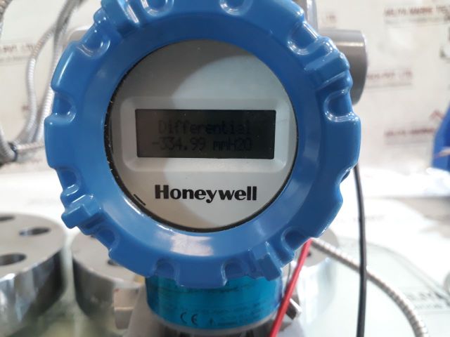 Honeywell St 800 Series 50071726 Pressure Transmitter Remote Diaphragm 11-42Vdc