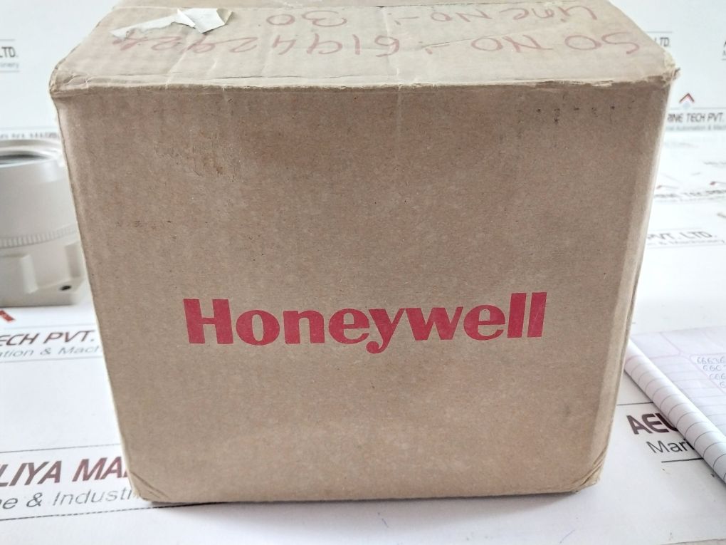 Honeywell Stt25H-0-ene-tte-m00-0D0-00-1J-0 Temperature Transmitter