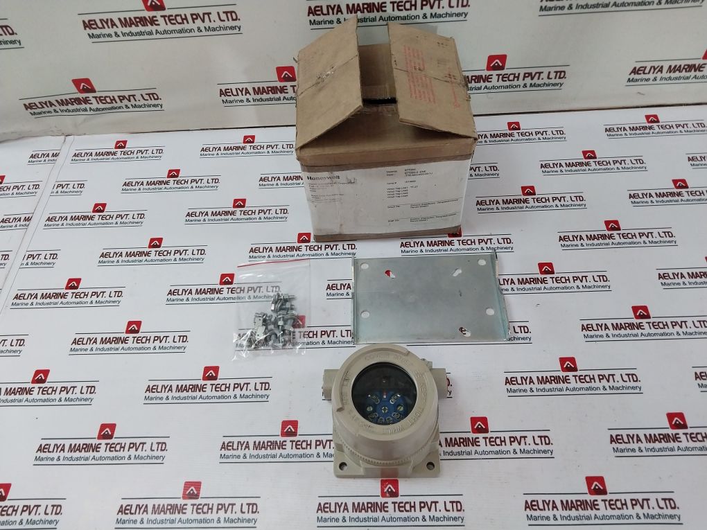 Honeywell Stt25H-0-ene-tte-m00-0D0-00-1J Temperature Transmitter
