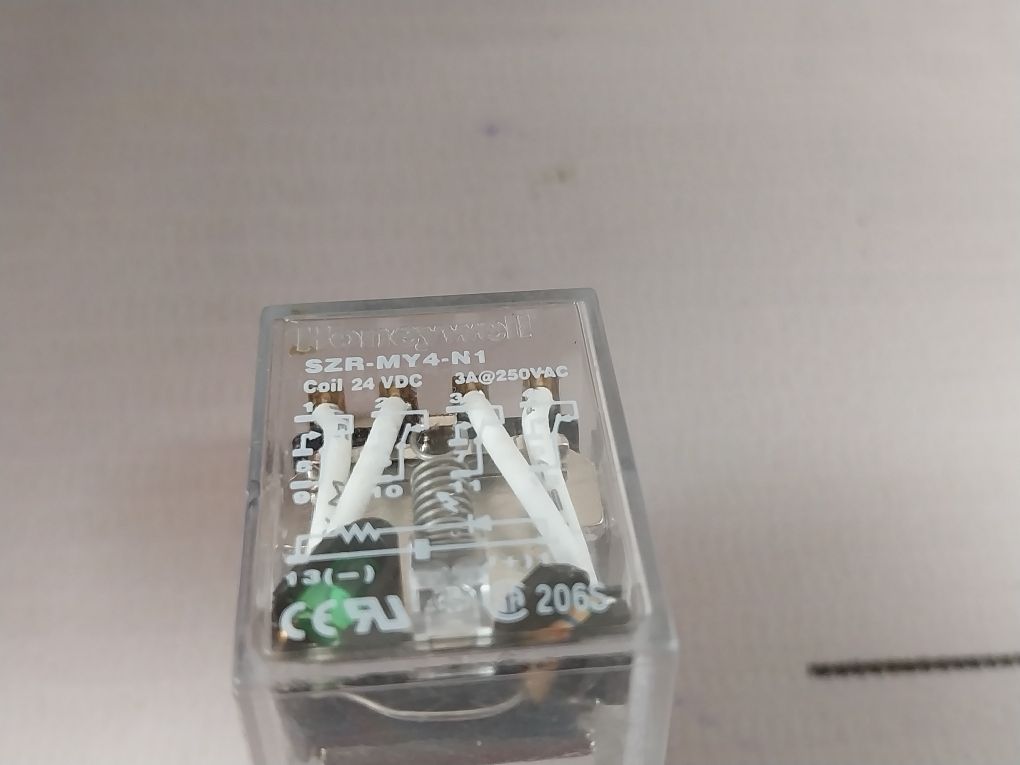 Honeywell Szr-my4-n1 Relays Coil 24V Dc 3A