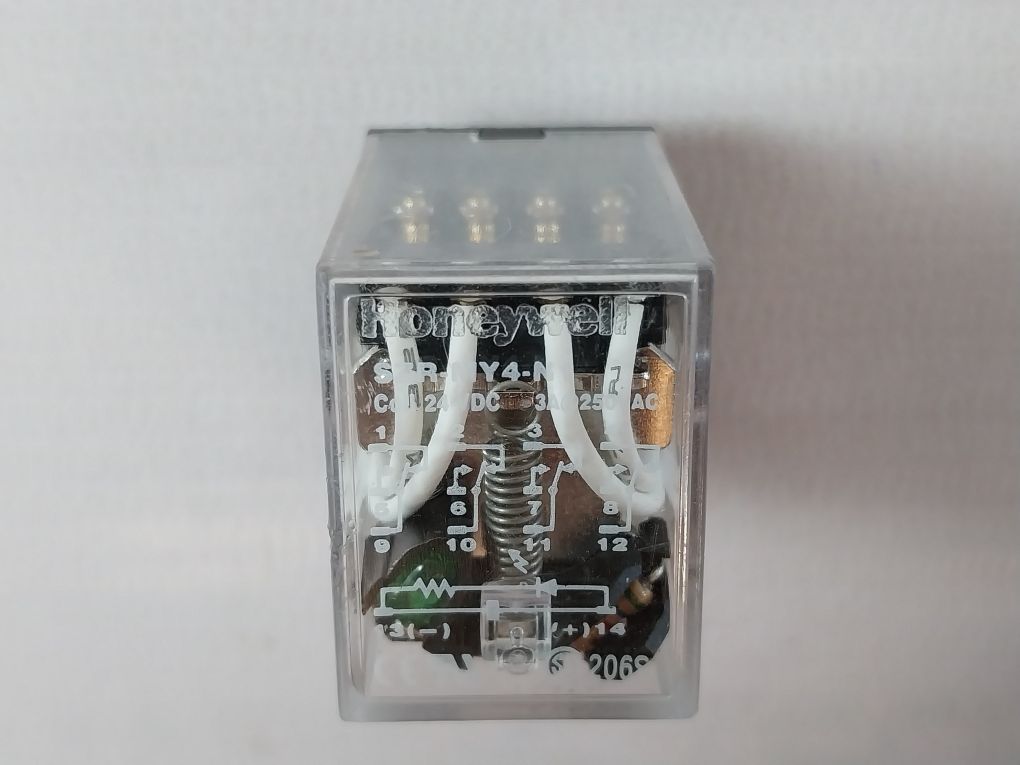 Honeywell Szr-my4-n1 Relays Coil 24V Dc 3A