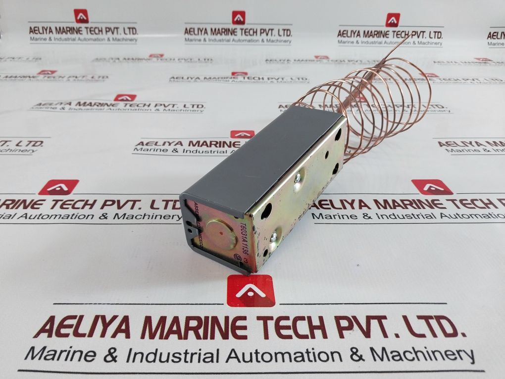 Honeywell T6031A1136 Refrigeration Temperature Controller