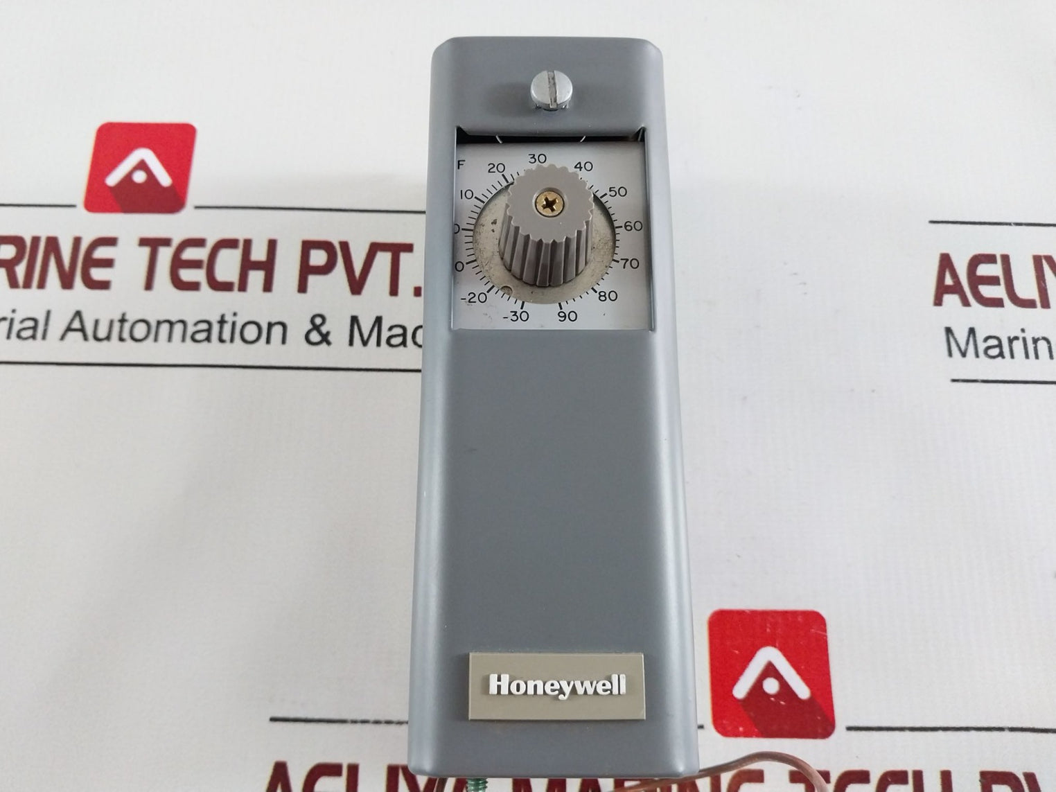 Honeywell T6031A1136 Refrigeration Temperature Controller