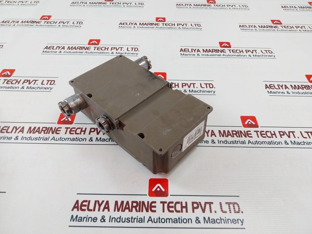 Honeywell T775B2040 Electronic Remote Temperature Controller