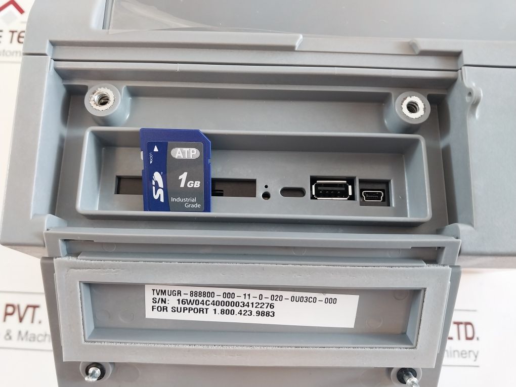 Honeywell Tvmugr-888800-000-11-0-020-0U03C0-000 Video Graphic Recorder