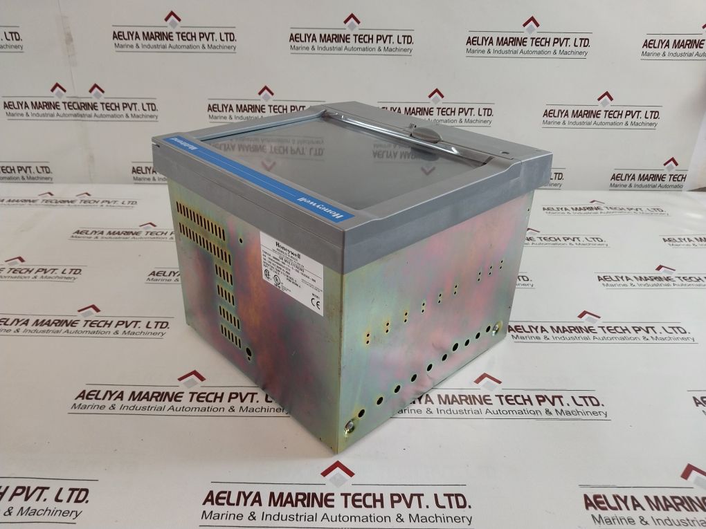 Honeywell Tvmugr-888800-000-11-0-020-0U03C0-000 Video Graphic Recorder